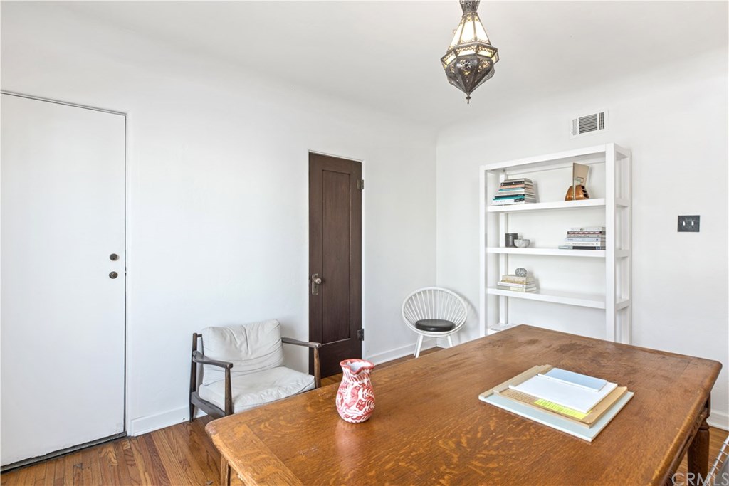 85 Prospect Avenue Long Beach, CA 90803 - Photo 15 of 21