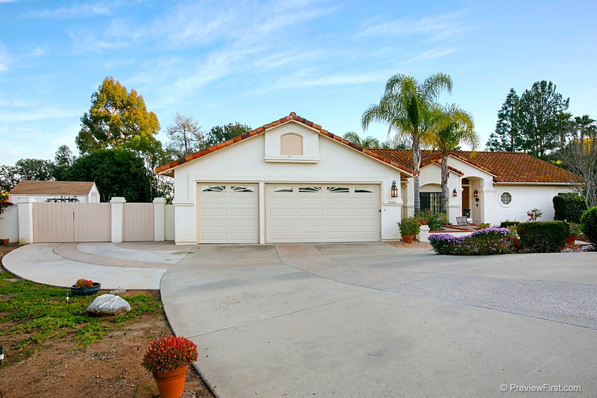 2282 Derrick Way Escondido, CA 92029 - Photo 25 of 25