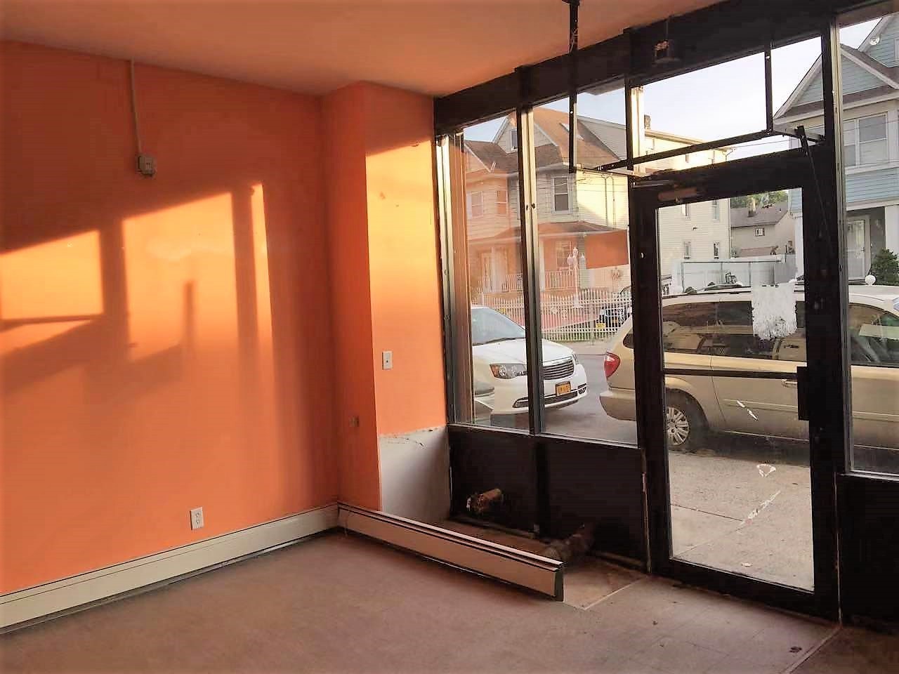 945 Post Avenue, Unit A Staten Island, NY 10302 - Photo 2 of 4