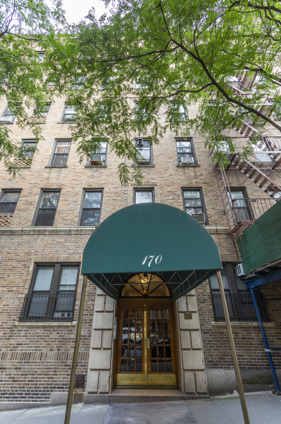 170 E 94th St, Manhattan, NY 10128 - Photo 2 of 3