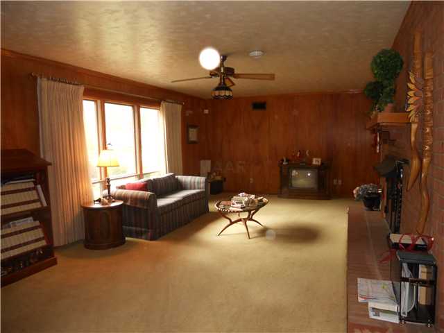 4297 Burgundy Road Memphis, TN 38111 - Photo 8 of 24 Gallery Image 8