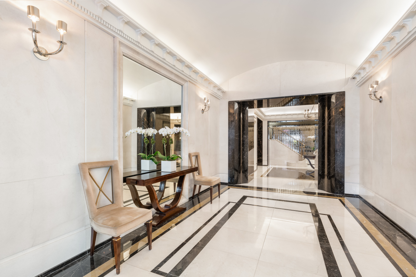 40 E 66th St, Manhattan, NY 10065 - Photo 4 of 8