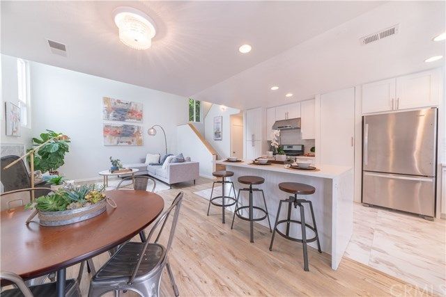 $1,799,999 | 397 La Perle Lane, Costa Mesa, CA 92627