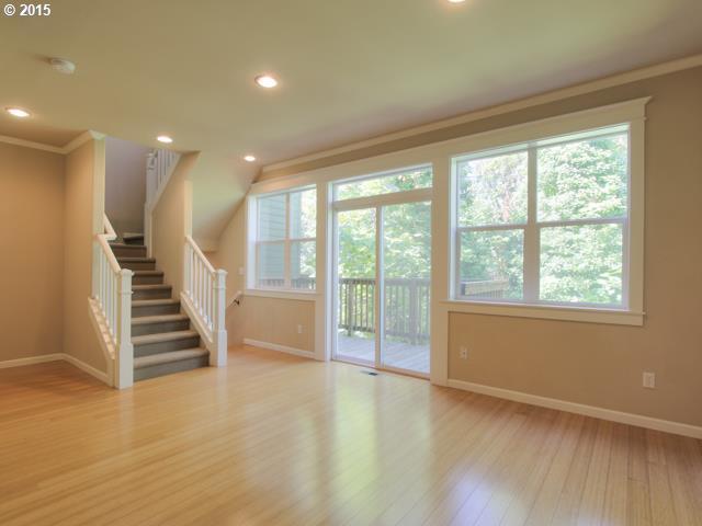 4928 Southwest Slavin Road Portland, OR 97239 - Photo 3 of 16 Gallery Image 3
