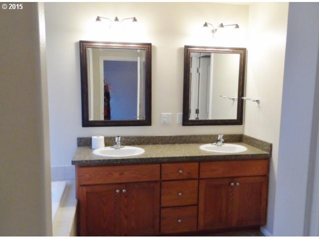 142 Gentry Loop Myrtle Creek, OR 97457 - Photo 16 of 16 Gallery Image 16