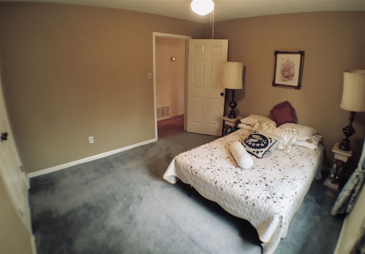 8059 Neshoba Road Germantown, TN 38138 - Photo 18 of 25 Gallery Image 18