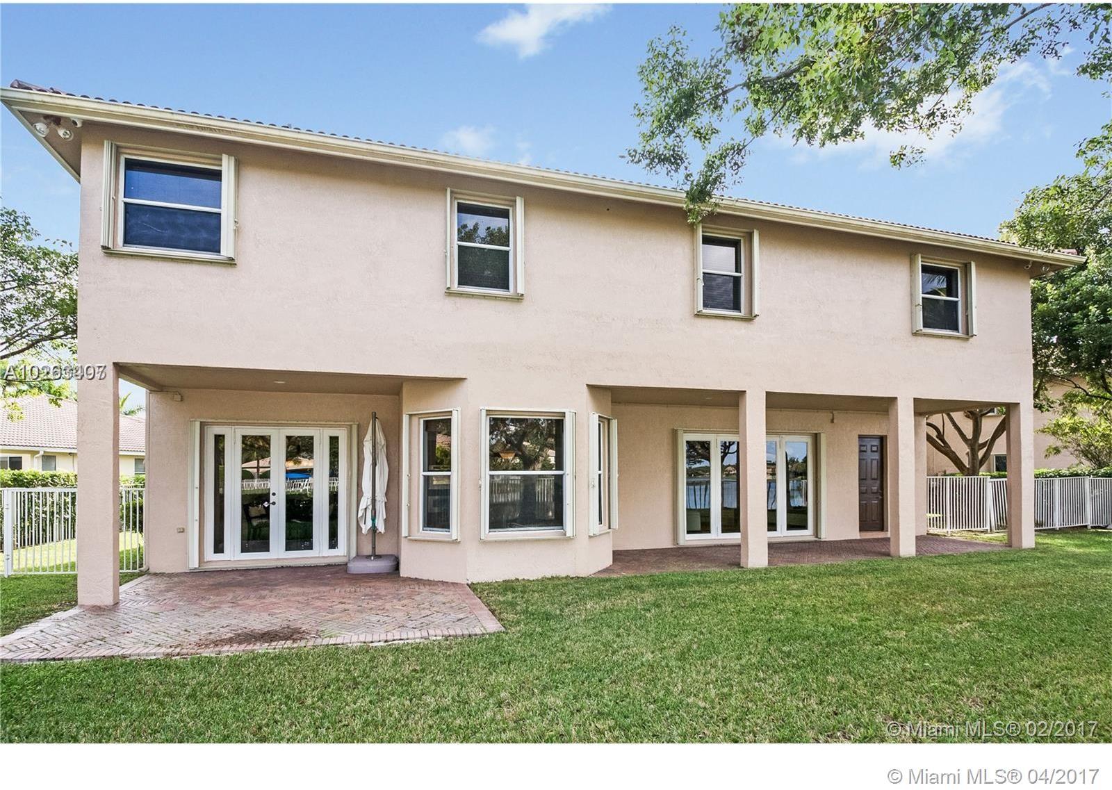 Savanna Weston, FL 33327 - Photo 3 of 27