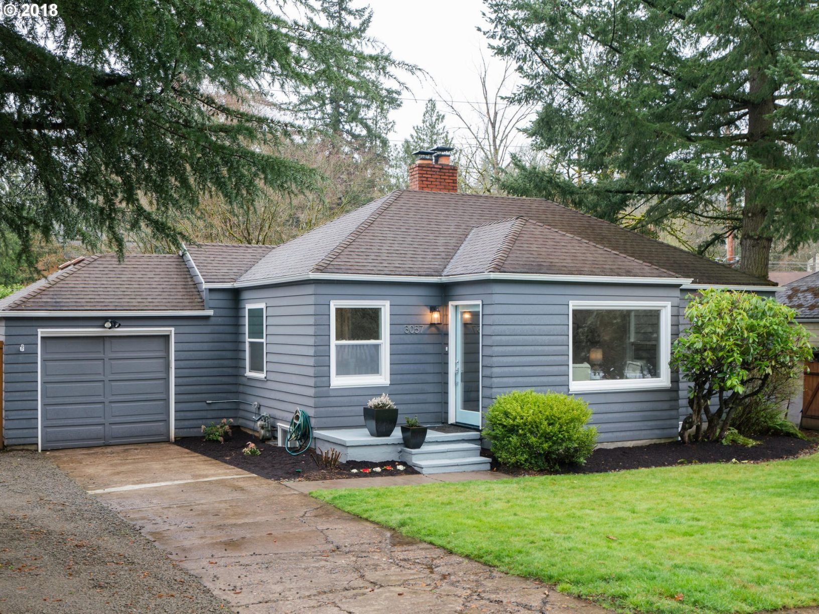 3057 Southwest Flower Terrace Portland, OR 97239 - Photo 2 of 30 Gallery Image 2