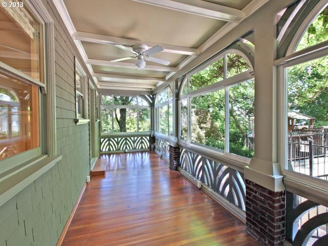 2160 Southwest Main Street Portland, OR 97205 - Photo 14 of 16 Gallery Image 14