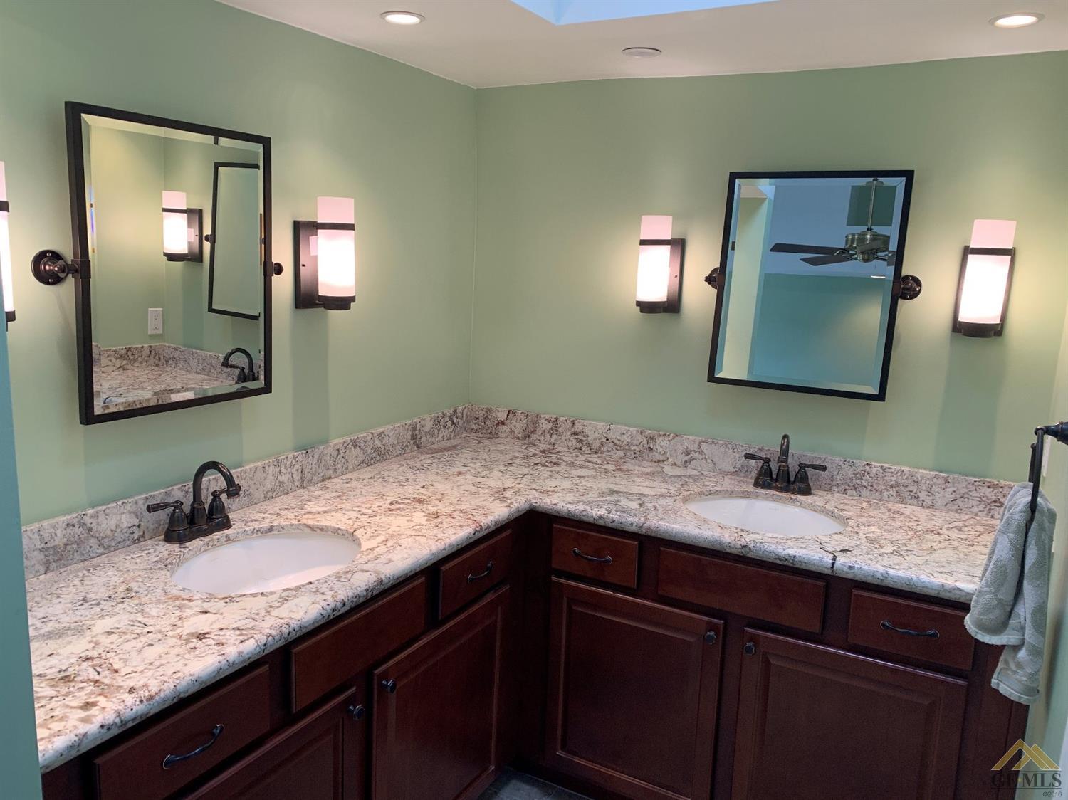9600 Ridge Oak Drive Bakersfield, CA 93311 - Photo 24 of 40
