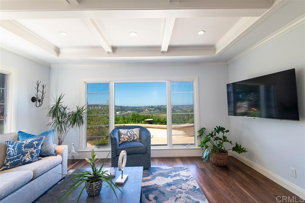 976 Santa Estella Solana Beach, CA 92075 - Photo 13 of 23