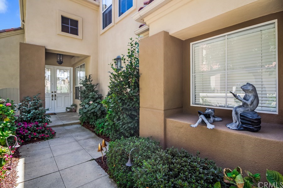 84 Pienza Laguna Niguel, CA 92677 - Photo 2 of 55