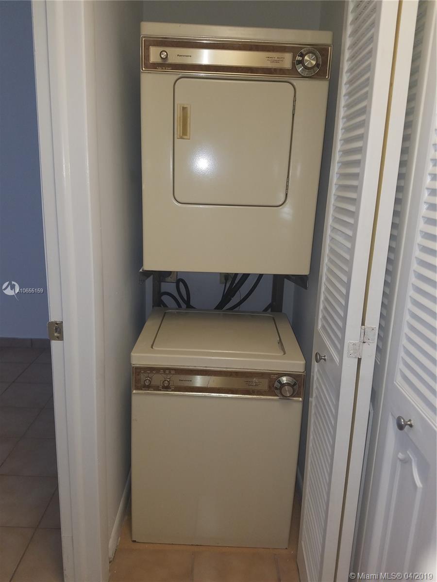 15609 Southwest 73rd Cir Terrace, Unit 89 Miami, FL 33193 - Photo 14 of 20