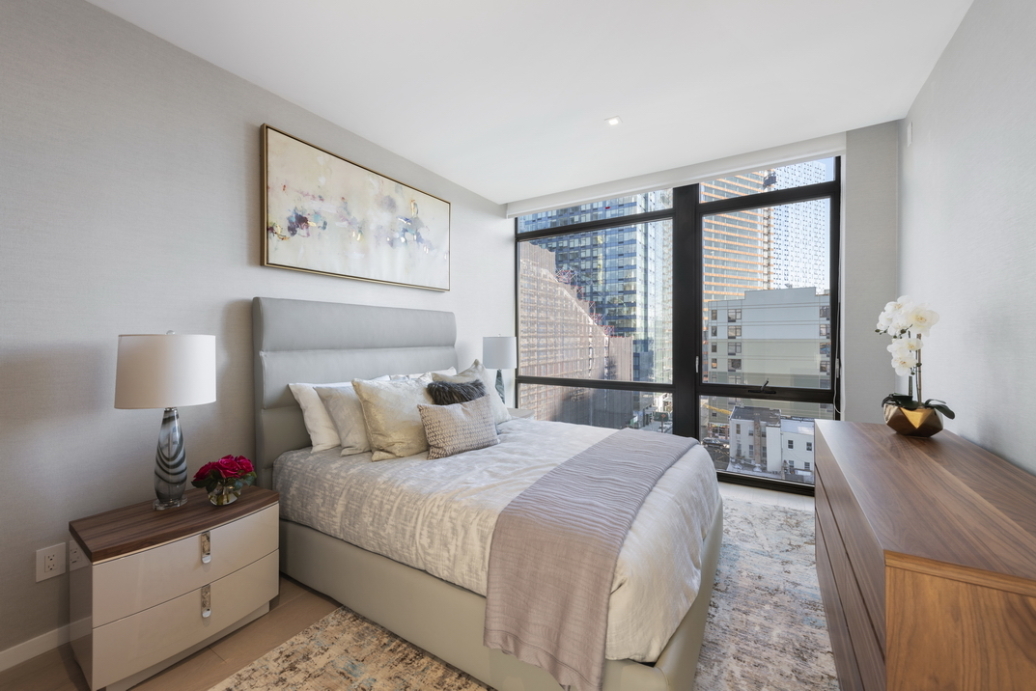 24-12 42nd Road, Unit PH8B Queens, NY 11101 - Photo 12 of 14