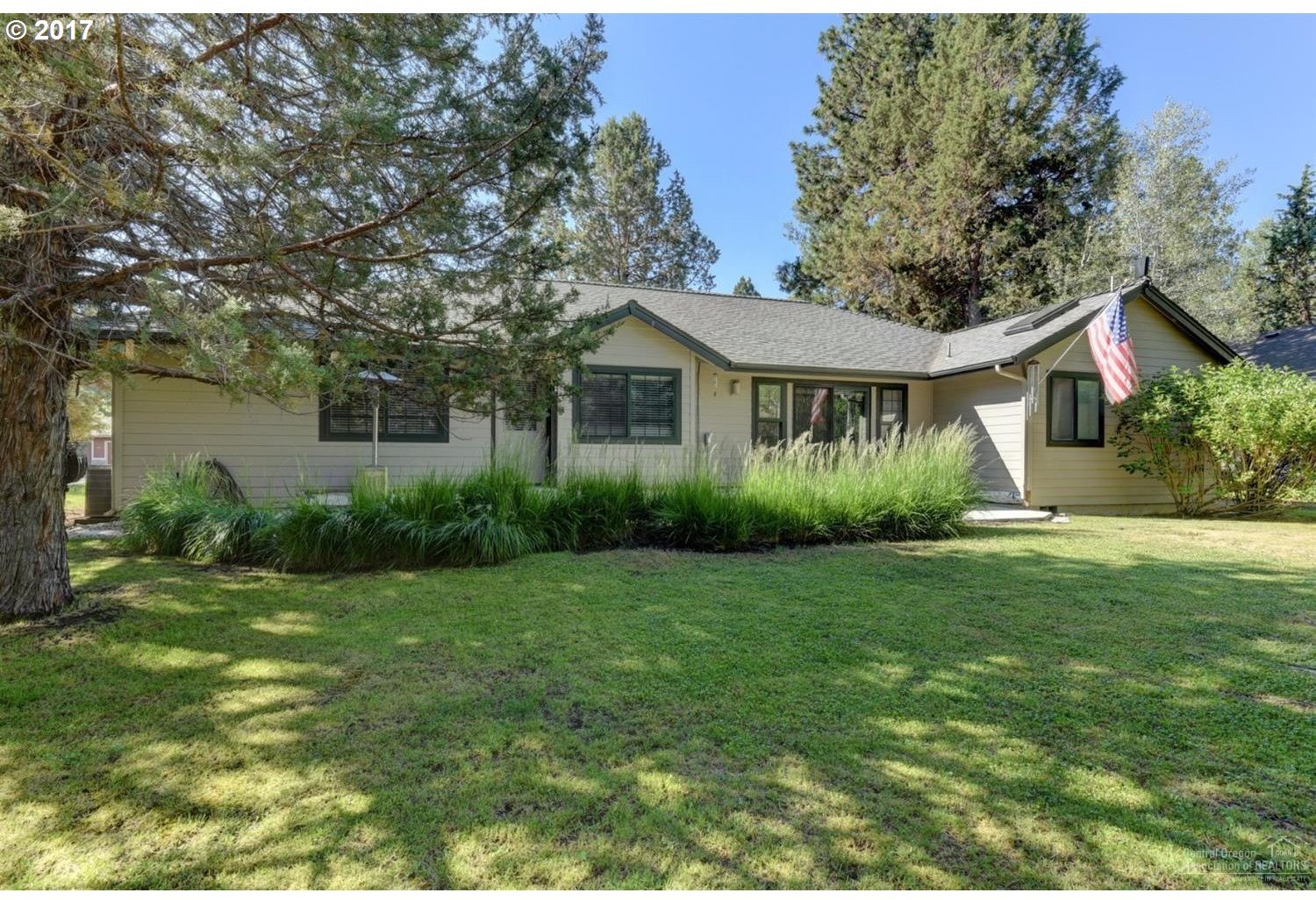 2668 Northwest Strath Way Bend, OR 97703 - Photo 20 of 24 Gallery Image 20