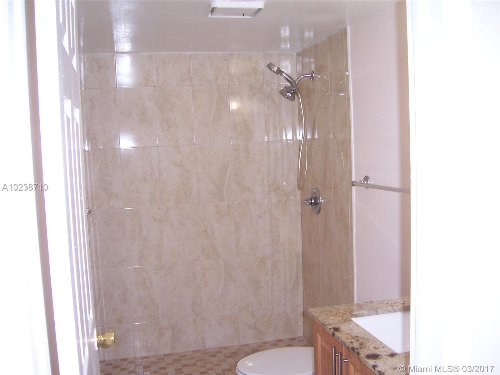 10816 North Kendall Drive, Unit R9 Miami, FL 33176 - Photo 17 of 26