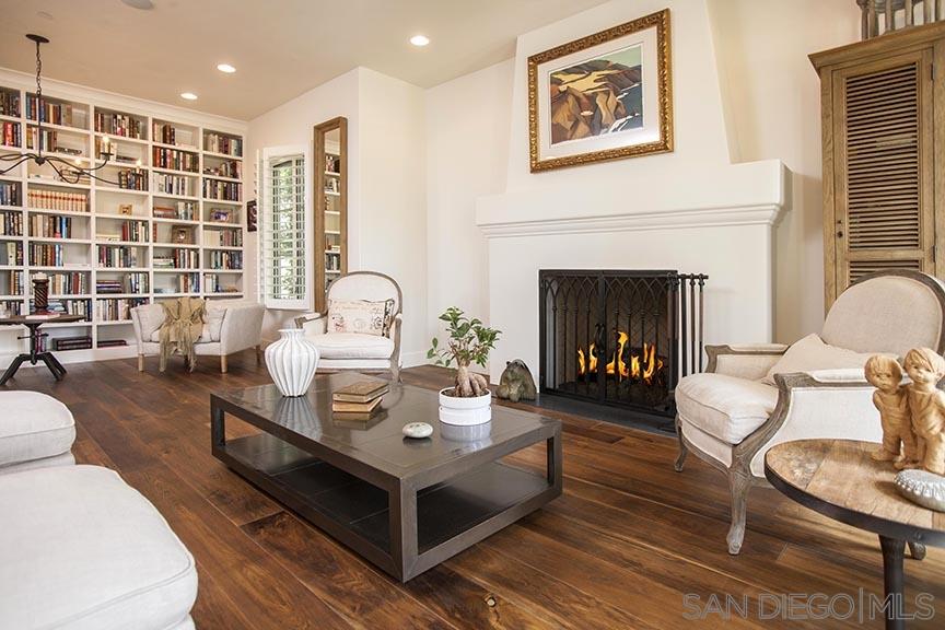 1156 Virginia Way La Jolla, CA 92037 - Photo 4 of 25