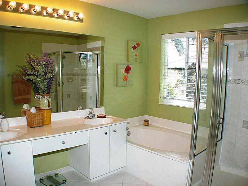 1535 Sandpiper Circle Weston, FL 33327 - Photo 22 of 35