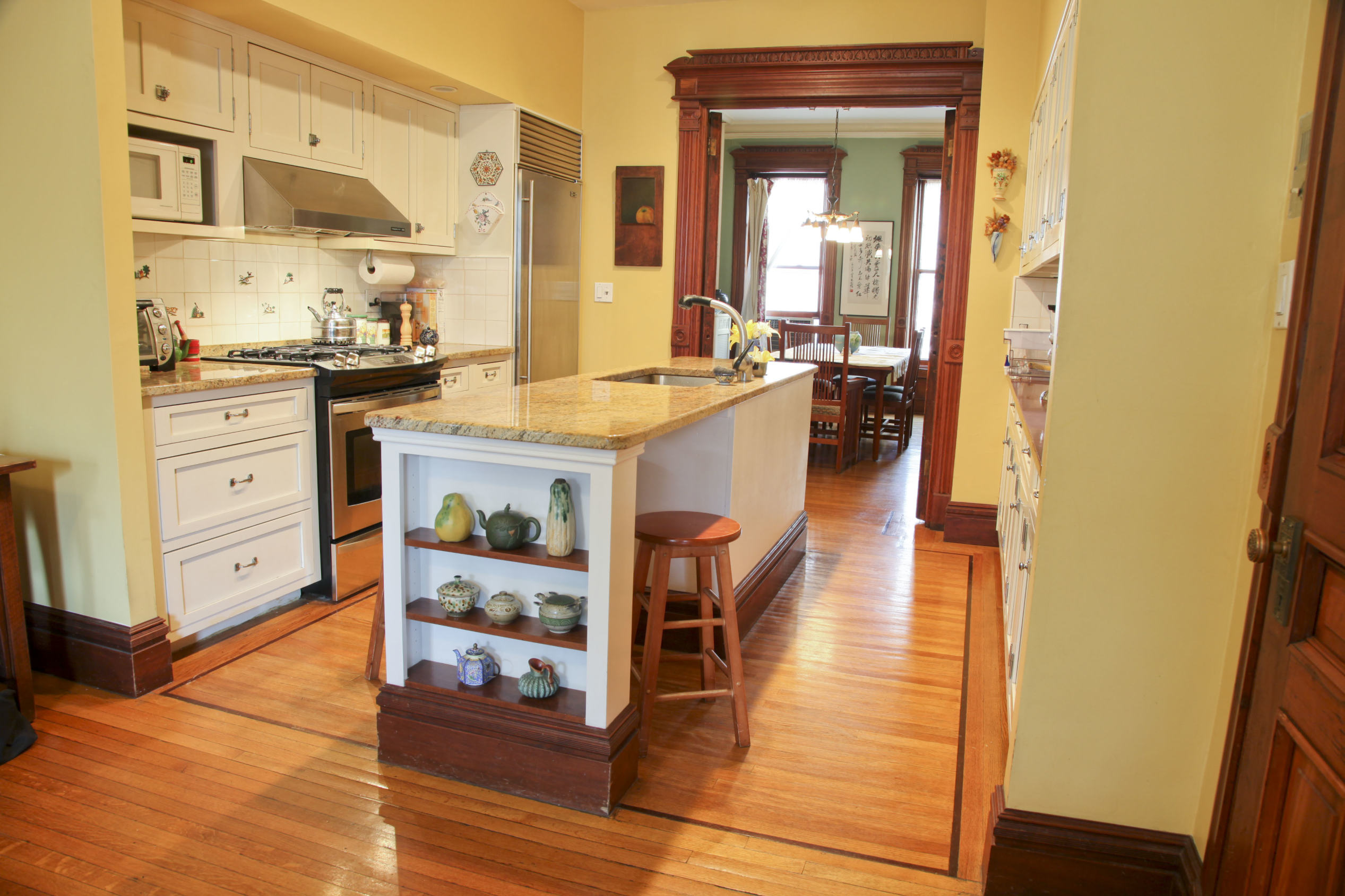61 8th Avenue, Unit upper triplex Brooklyn, NY 11217 - Photo 2 of 8