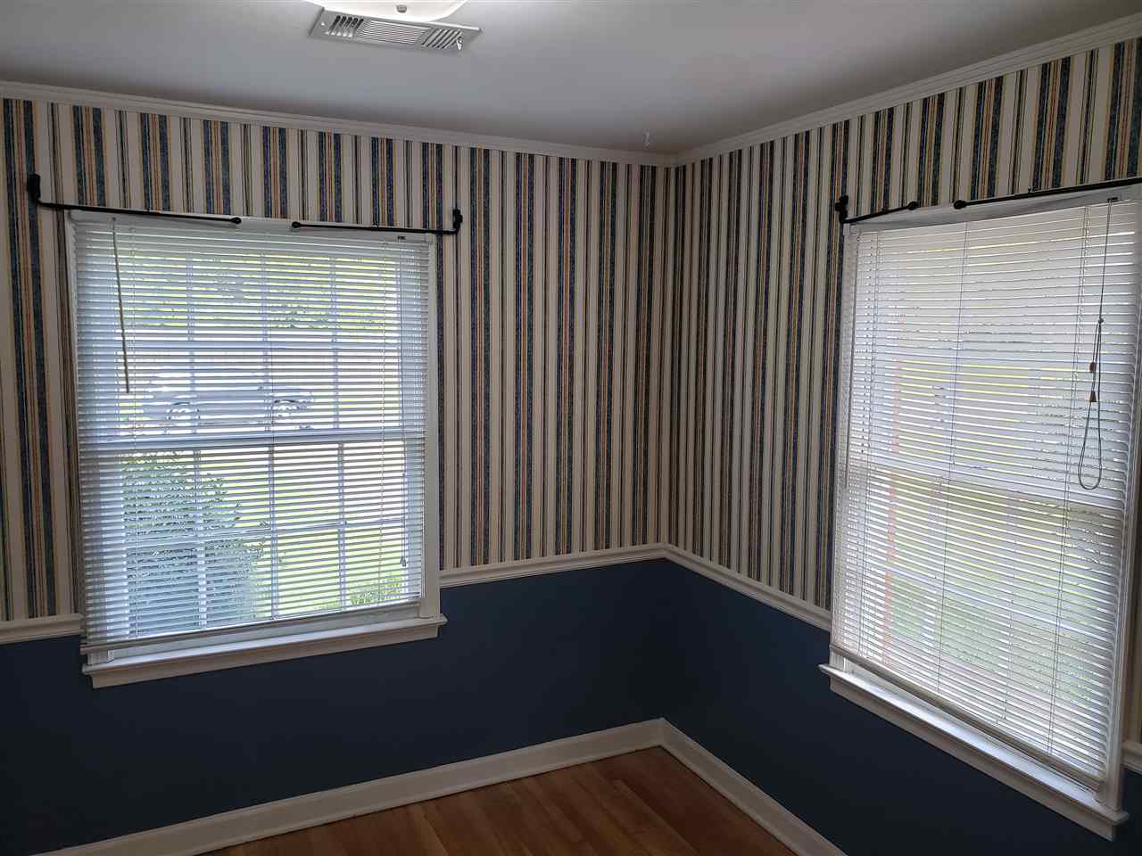 1592 Gilson Road Memphis, TN 38117 - Photo 6 of 17