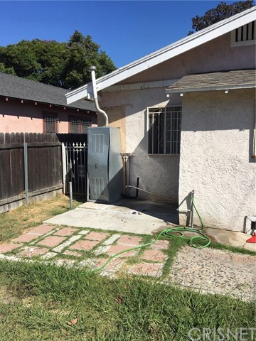 1010 East Stockton Street Compton, CA 90221 - Photo 7 of 16