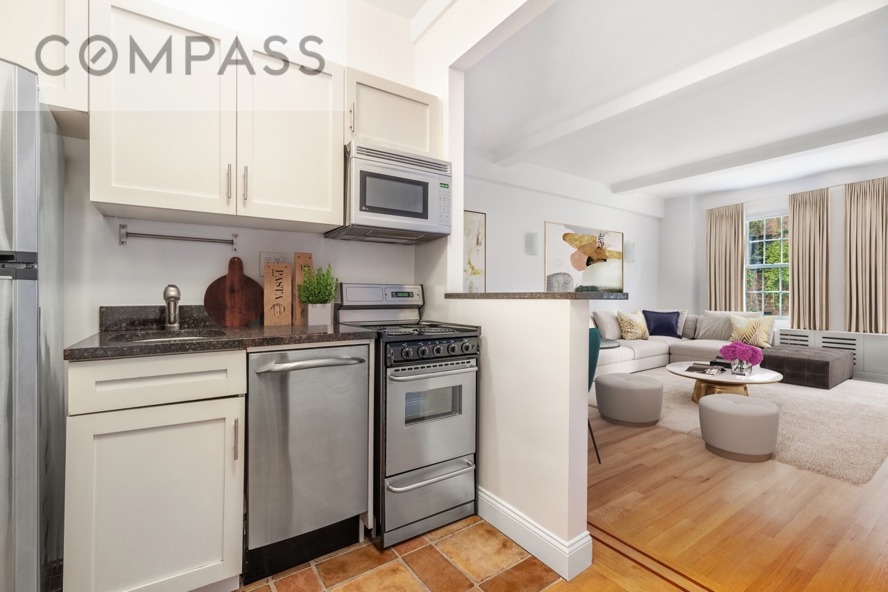 24 5th Avenue, Unit 205 Manhattan, NY 10011 - Photo 5 of 12