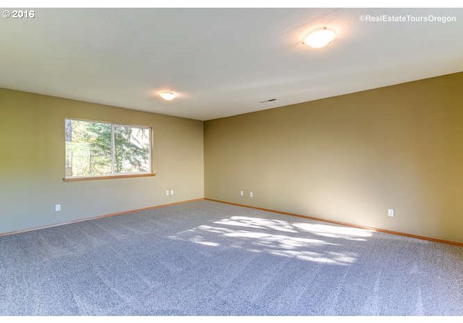11940 Northwest Tyler Court Portland, OR 97229 - Photo 13 of 29
