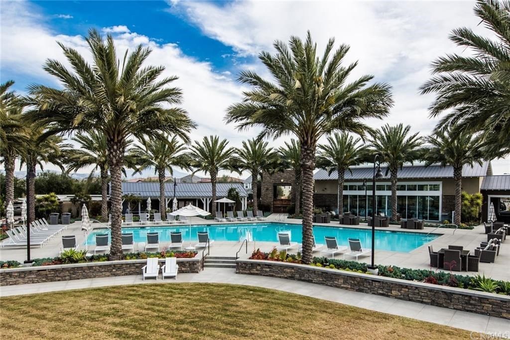 261 Barnes Road Tustin, CA 92782 - Photo 25 of 31