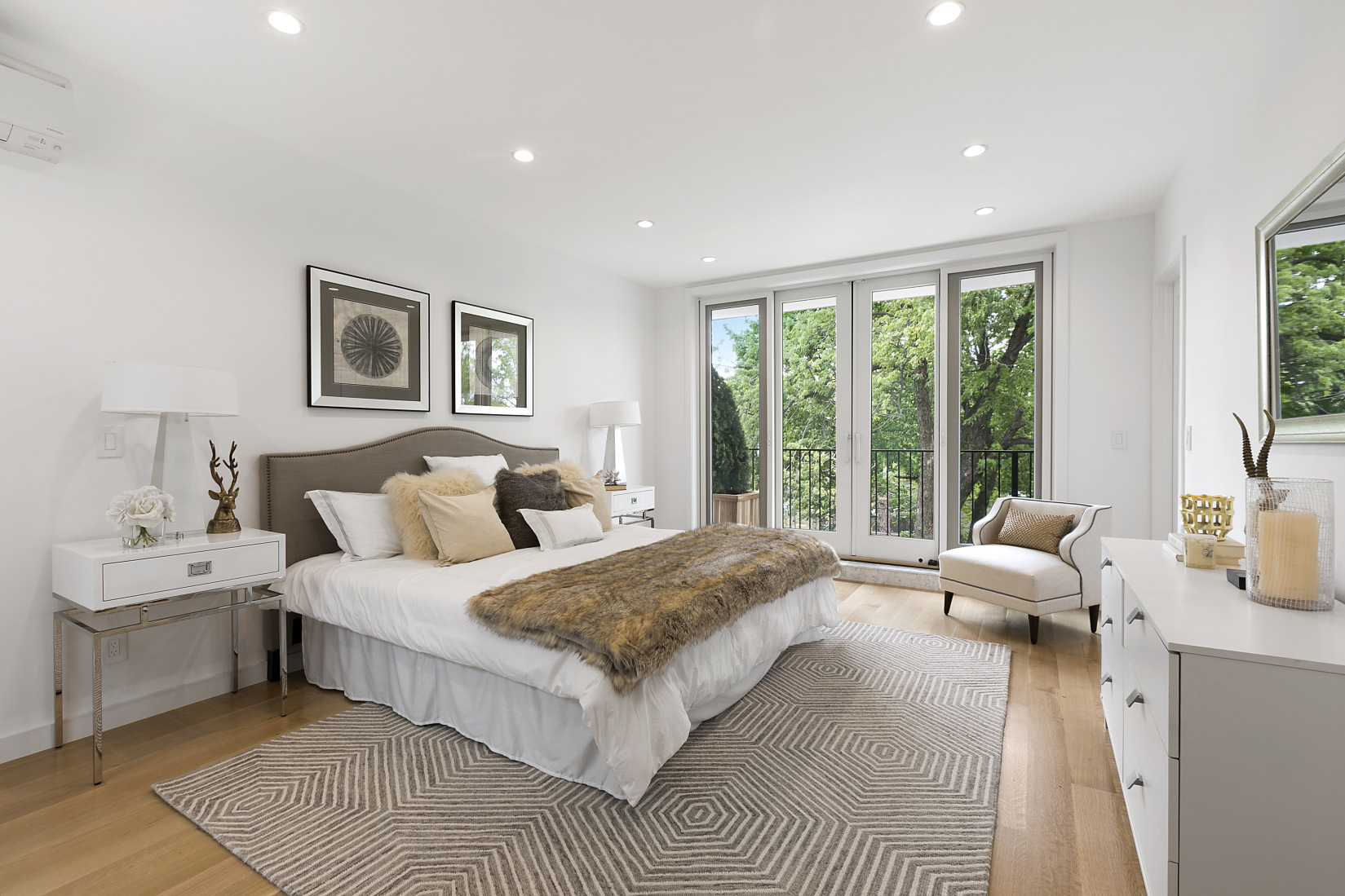 292 16th Street Brooklyn, NY 11215 - Photo 4 of 19