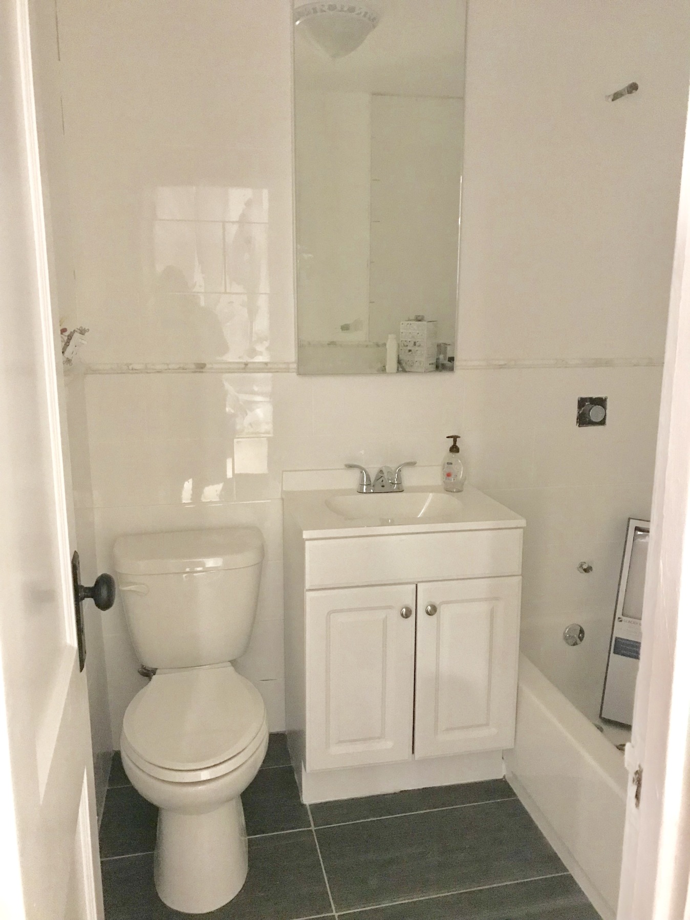 69-13 53rd Road, Unit 2 Queens, NY 11378 - Photo 10 of 10