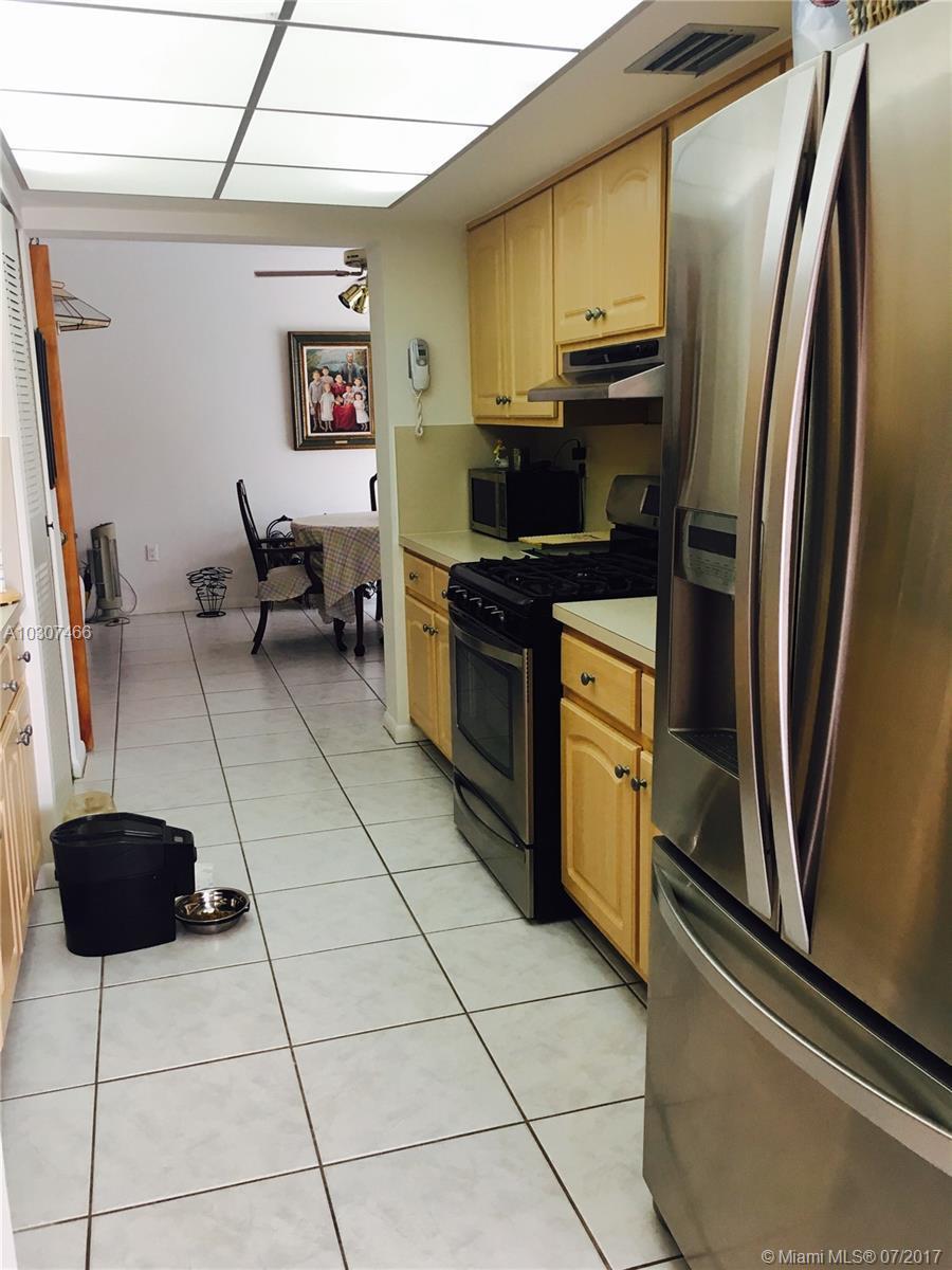 11501 Southwest 109th Road, Unit 13A Miami, FL 33176 - Photo 7 of 16 Gallery Image 7
