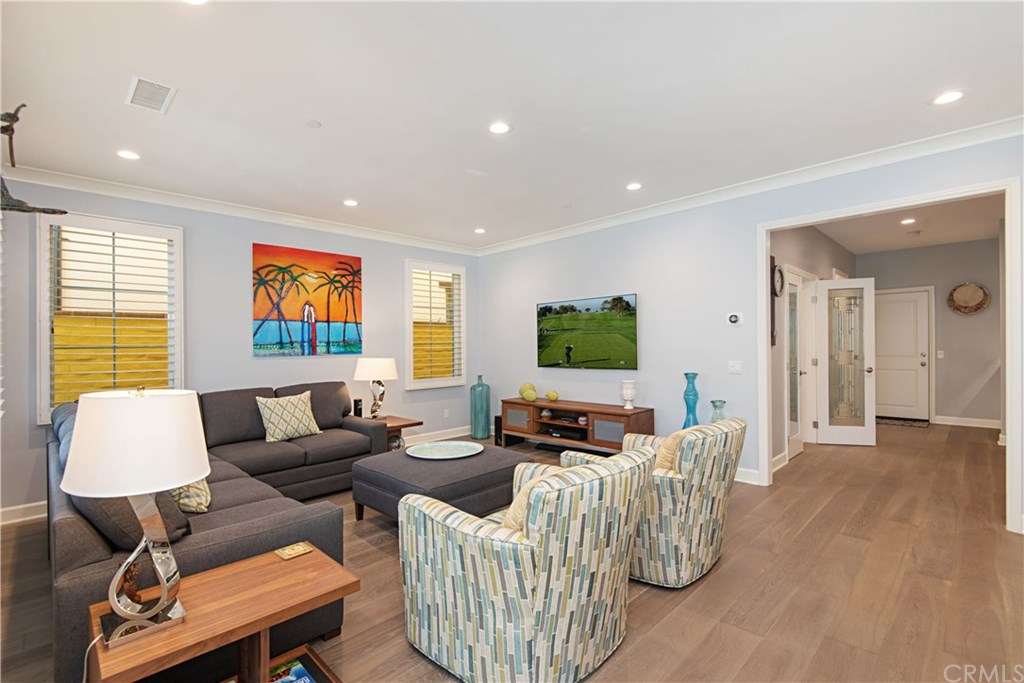 58 Lariat Irvine, CA 92602 - Photo 3 of 37