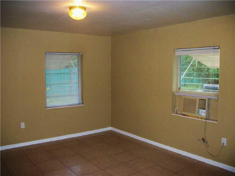 5292 Madison Road Delray Beach, FL 33484 - Photo 13 of 14