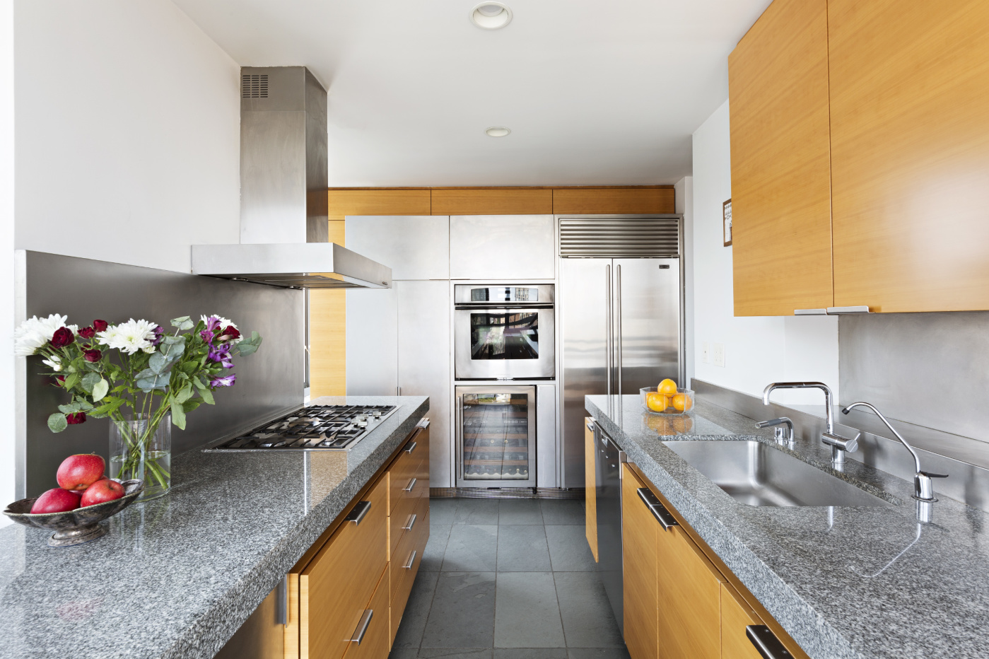 300 East 85th Street, Unit 2302/2303 Manhattan, NY 10028 - Photo 2 of 12