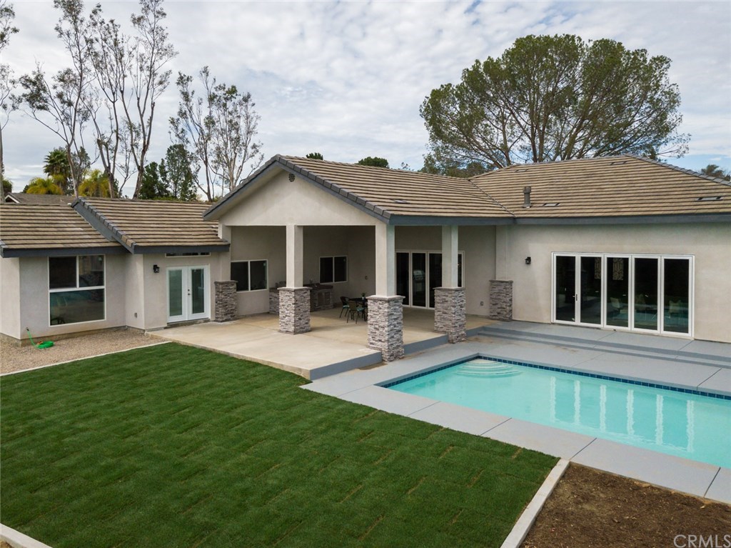 13757 Del Poniente Road Poway, CA 92064 - Photo 45 of 75