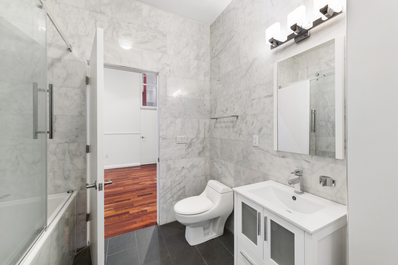 50 Walker Street, Unit 2A Manhattan, NY 10013 - Photo 14 of 19