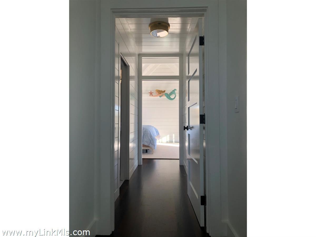 6 Sandpiper Way Nantucket, MA 02554 - Photo 24 of 40