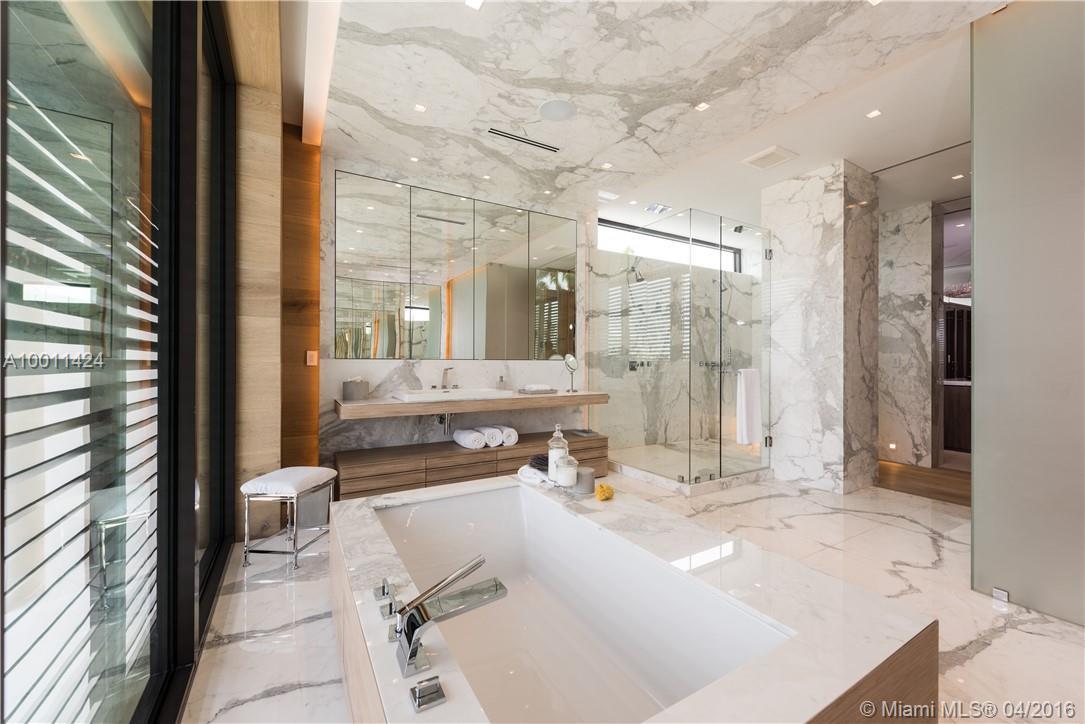 6411 Allison Road Miami Beach, FL 33141 - Photo 19 of 35
