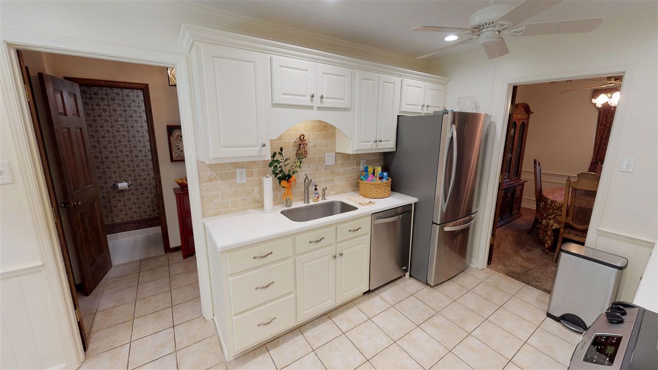 4945 Ross Road Memphis, TN 38141 - Photo 11 of 25 Gallery Image 11