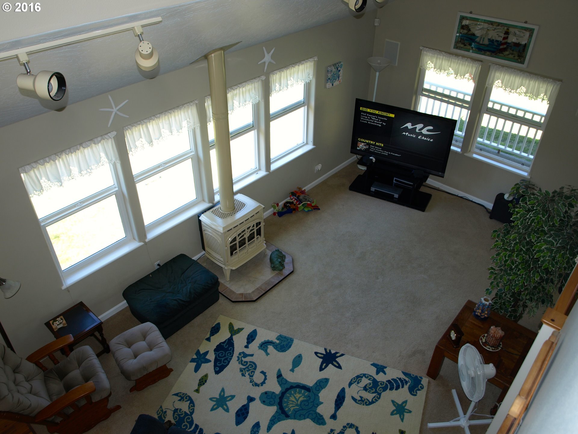 94414 Coldiron Hill Road Gold Beach, OR 97444 - Photo 11 of 29 Gallery Image 11