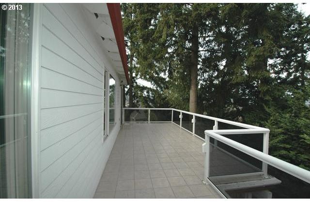 16635 Southwest Sumac Street Beaverton, OR 97007 - Photo 11 of 16 Gallery Image 11