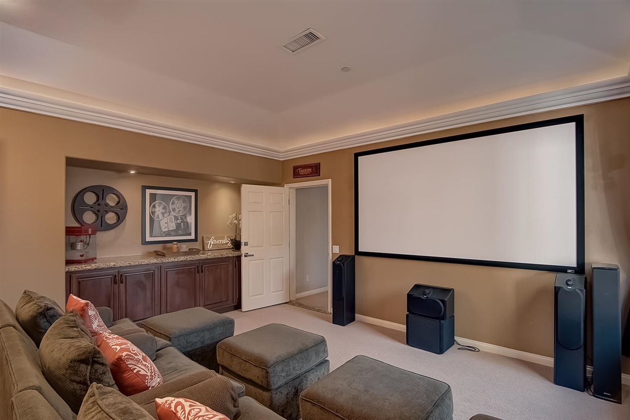 1379 Bello Mar Drive Encinitas, CA 92024 - Photo 11 of 25