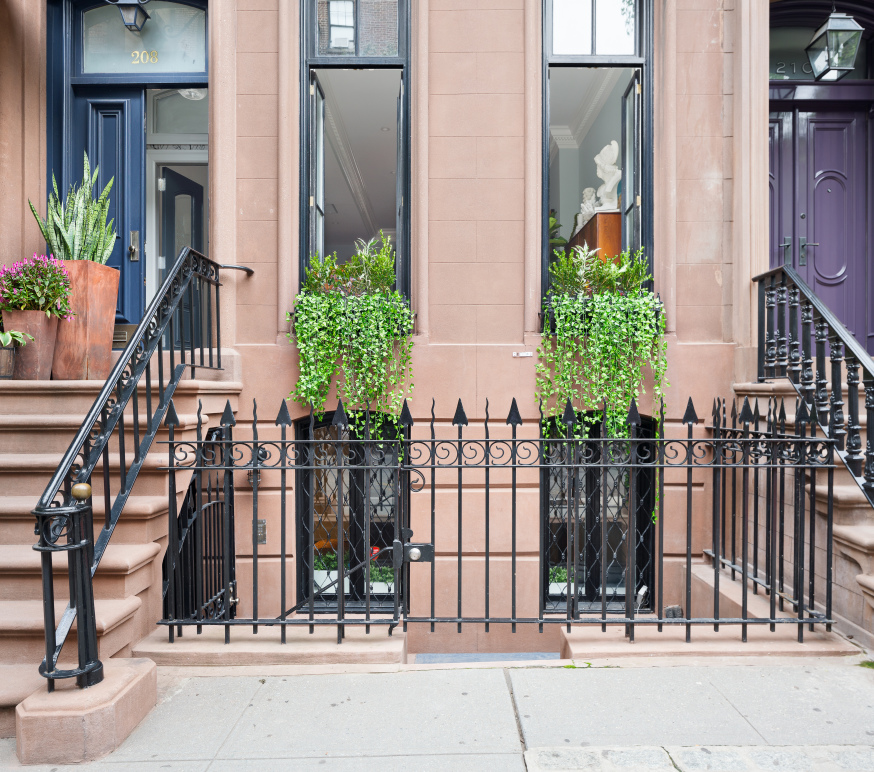 208 West 11th Street Manhattan, NY 10014 - Photo 18 of 19