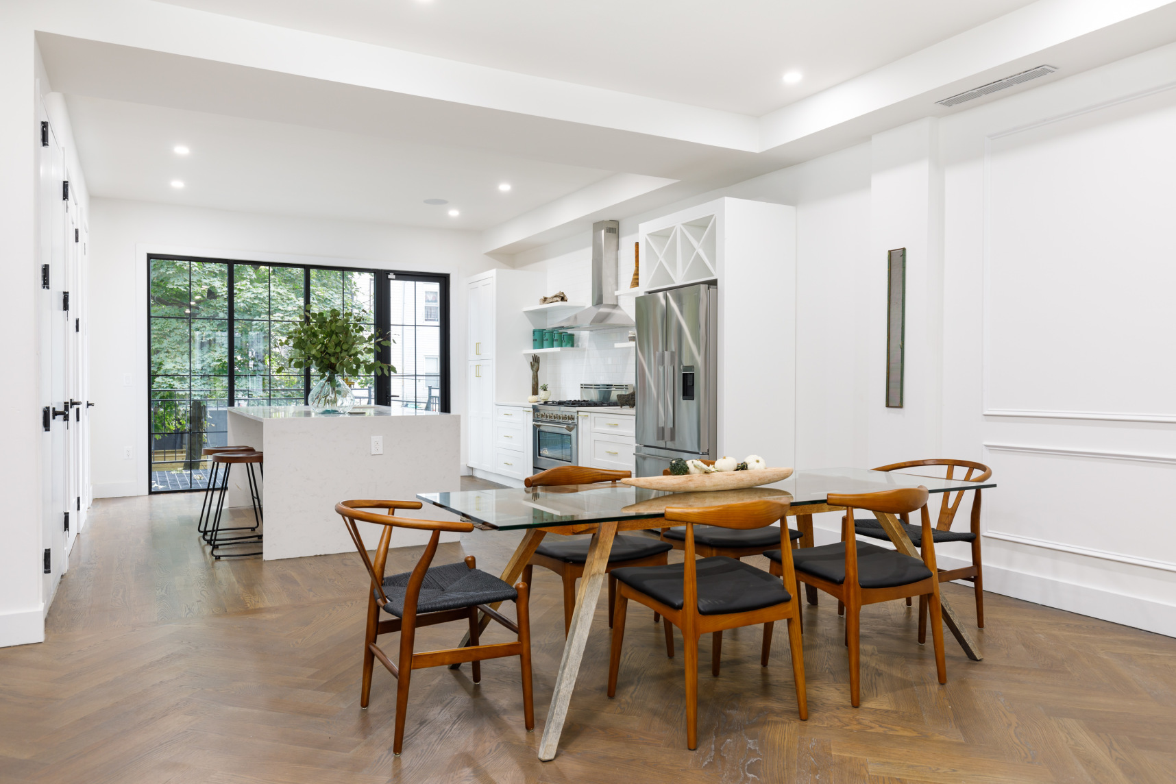 680 Decatur Street Brooklyn, NY 11233 - Photo 2 of 10