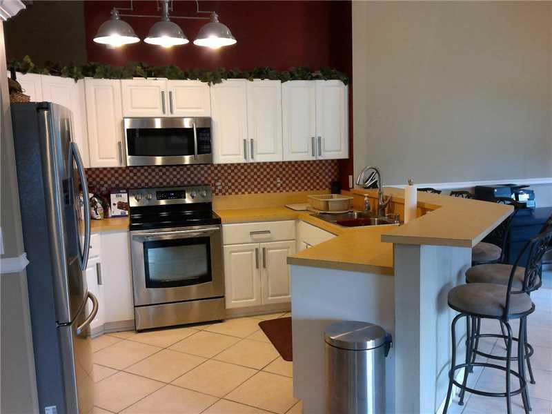 13096 Southwest 53rd Street Miramar, FL 33027 - Photo 9 of 25