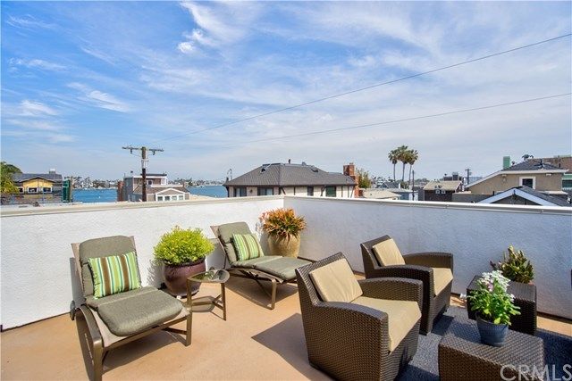 $1,625,000 | 60 63rd Place, Long Beach, CA 90803