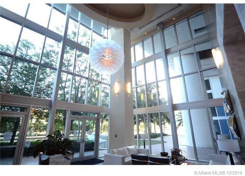 185 Southwest 7th Street, Unit 3000 Miami, FL 33130 - Photo 12 of 19