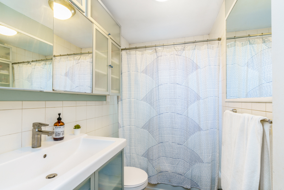 21-11 24th Road Queens, NY 11102 - Photo 9 of 22