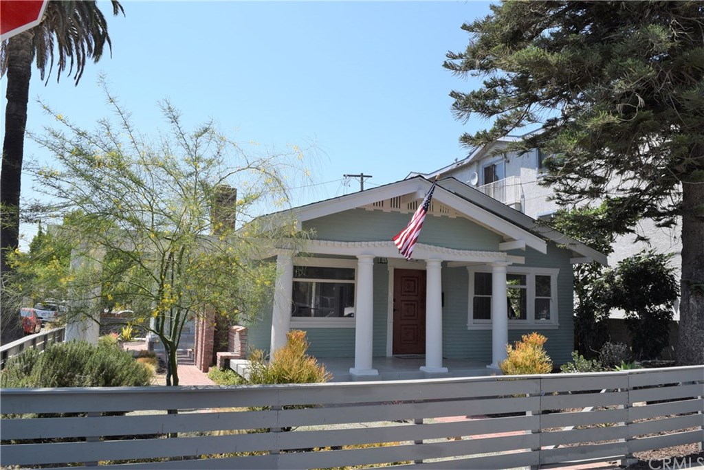 1105 Temple Avenue Long Beach, CA 90804 - Photo 2 of 45