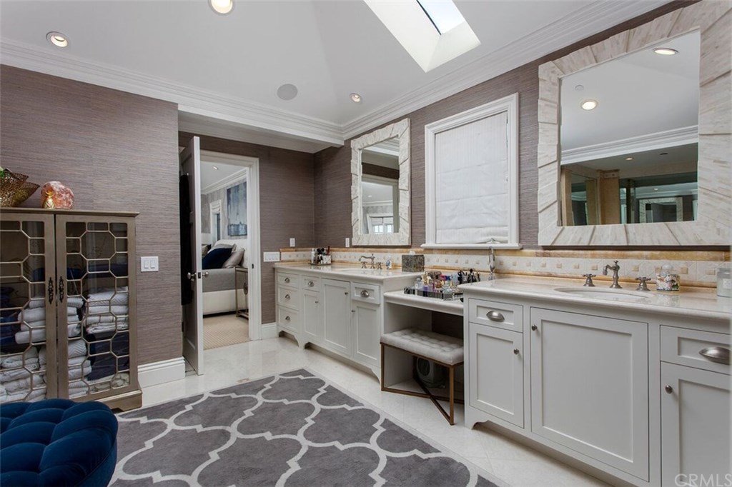 311 Kings Road Newport Beach, CA 92663 - Photo 29 of 50